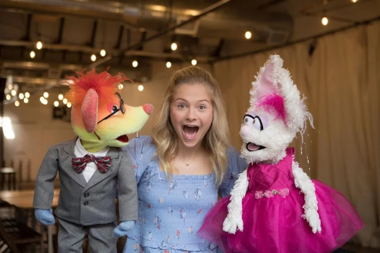 How old is Darci Lynne Exactly? (pantagraph)