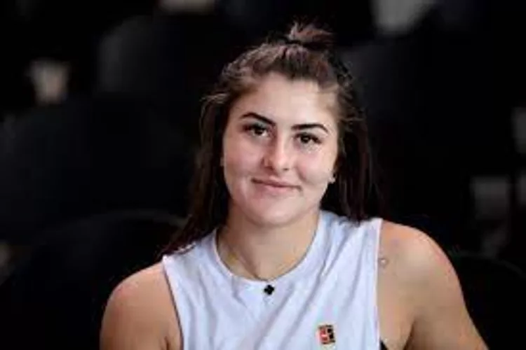 How old is Bianca Andreescu? - Bianca Andreescu's Age in years months days hours minutes and seconds