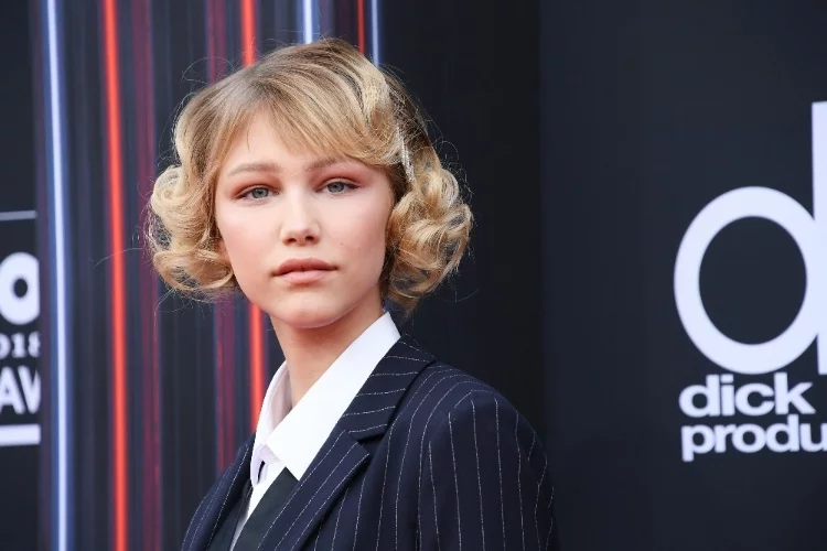 How Old is Grace Vanderwaal Exactly?