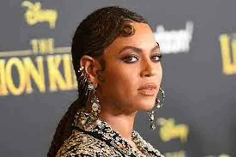 How Old Is Beyoncé Exactly? (pinknews)