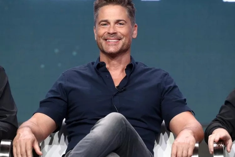 How Old Is Rob Lowe Exactly?